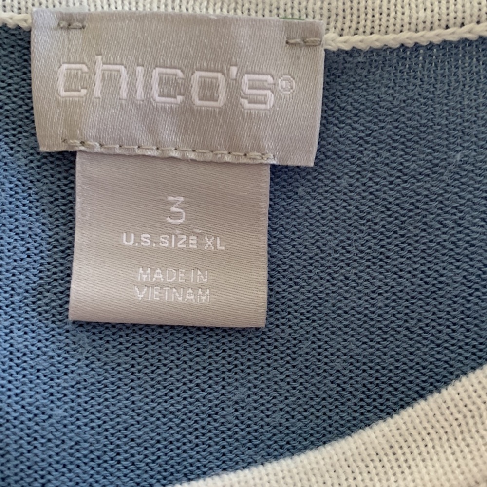 Pretty Chico’s lightweight sweater tunic - Picture 4 of 4